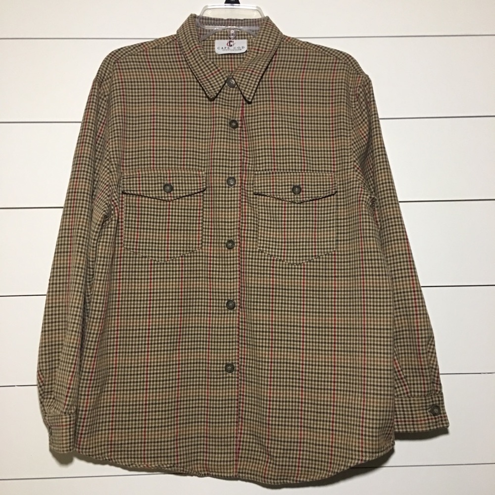 Cape Cod Vintage Plaid Button Long Sleeve Collar